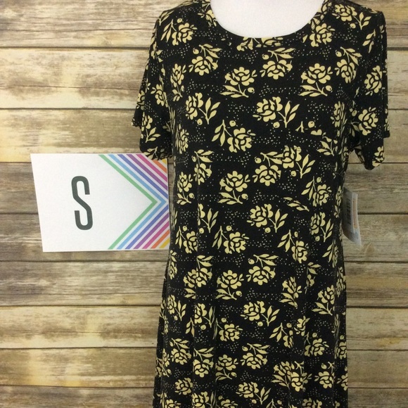 LuLaRoe Dresses & Skirts - NWT LuLaRoe Carly Dress LuLaRoe Dresses & Skirts - NWT LuLaRoe Carly Dress